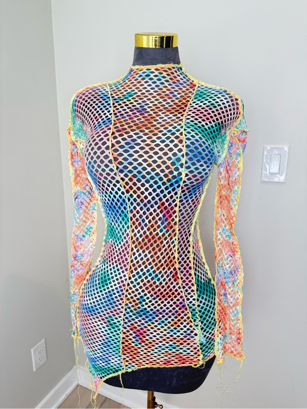 Colorful Fishnet Dress - Picture 3 of 16